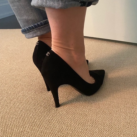 Chanel Heels - Picture 8 of 14